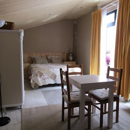 Hostal Casa Martinez Bueu Habitación foto